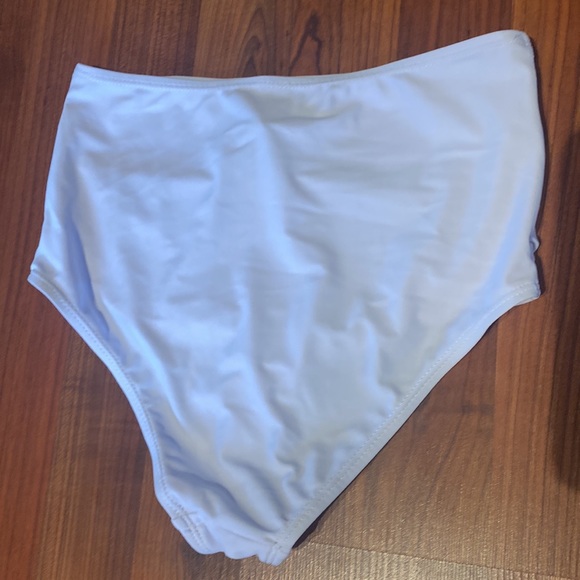 Bikini bottoms - Picture 2 of 2